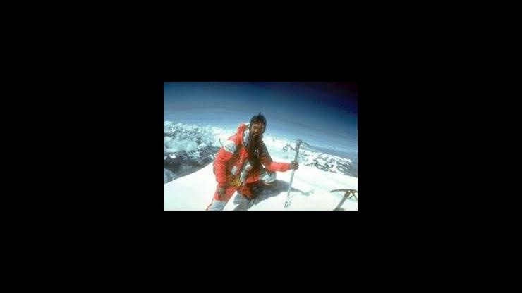 On This Day: May 7, 1986 - Patrick Morrow Becomes First to Climb the Seven Summits