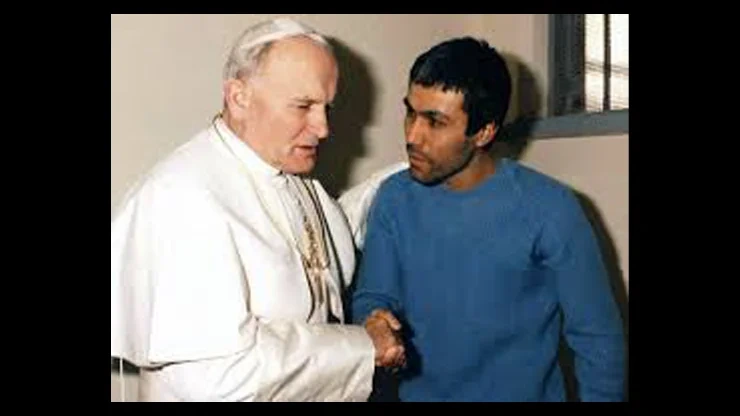 On This Day December 27 1983 - Pope John Paul II Visited Mehmet Ali Ağca in Prison