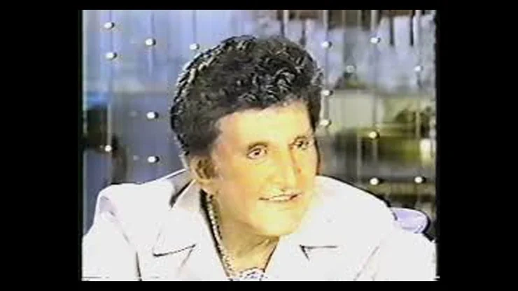 On This Day December 25 1986 - Liberace Made His Final Public Appearance on The Oprah Winfrey Show
